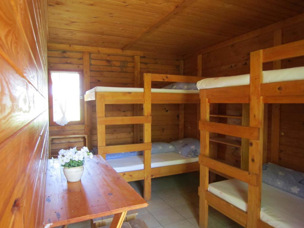 Sóstói Lovaskemping és Turistaház Nyiregyhaza Quarto foto