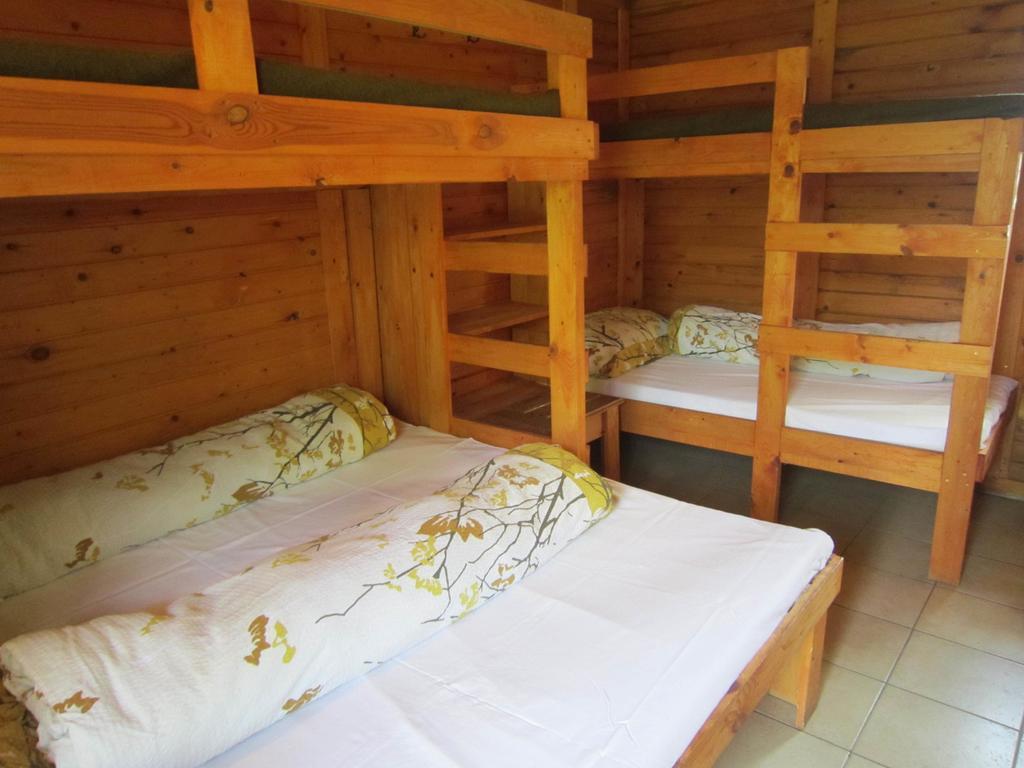 Sóstói Lovaskemping és Turistaház Nyiregyhaza Quarto foto